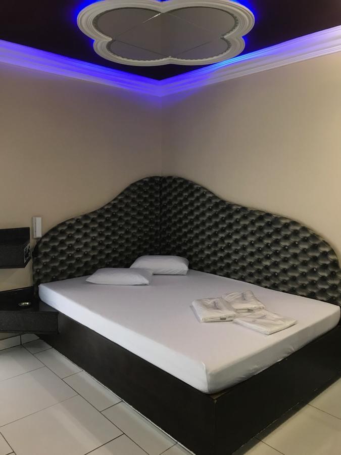 Genus Motel (Adults Only) Uberaba Kültér fotó